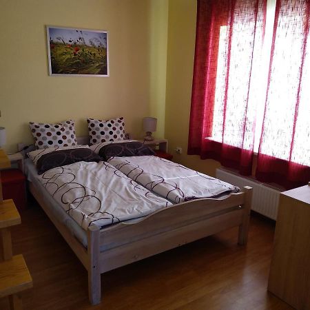 Apartamentai Geguciu Gatveje Klaipėda Exteriör bild